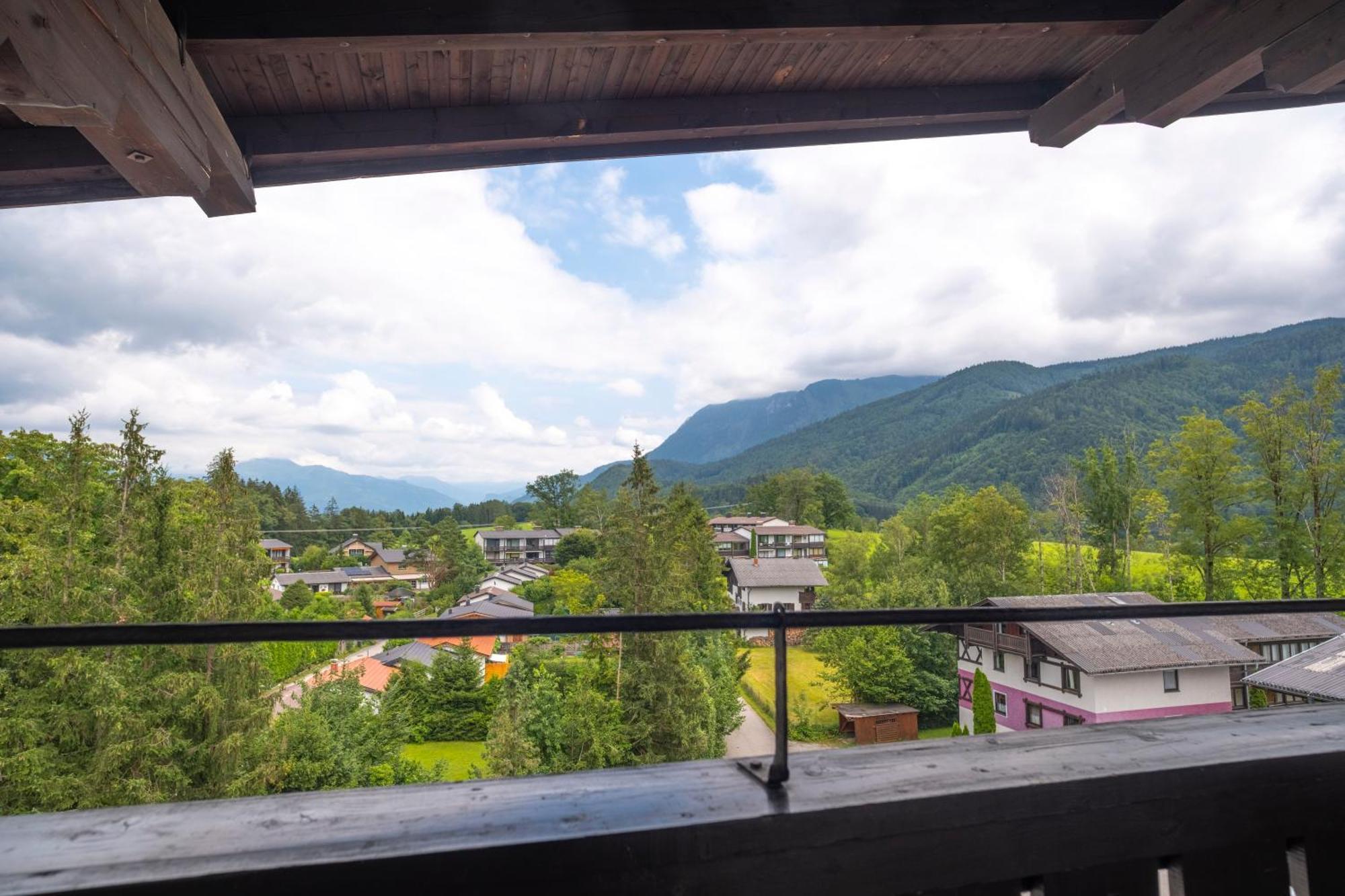 Wolfgangsee Appartements ストローブル エクステリア 写真